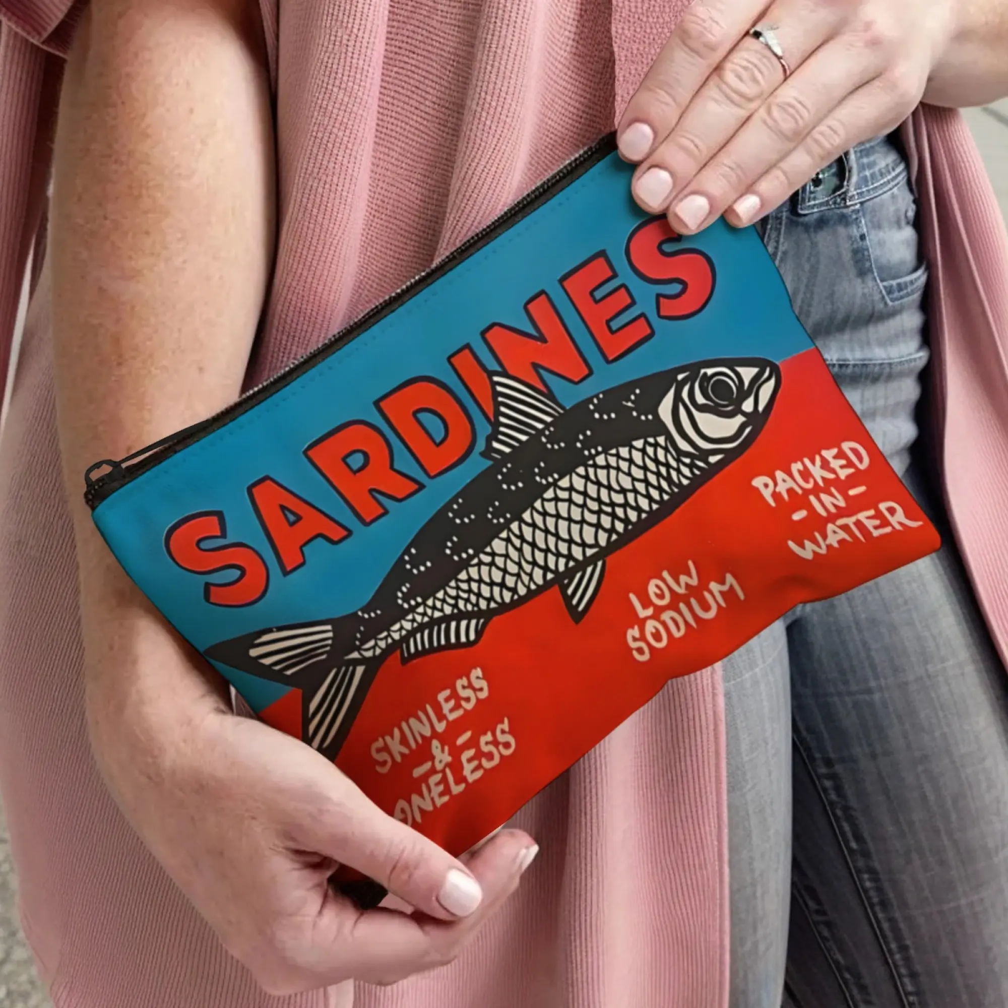 Retro Sardines Zip Cosmetic Bag Skinless Boneless Sodium-Free Water Design White with Blue & Red Accents Makeup Pouch for Adults