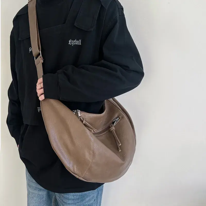Large Capacity Men's Locomotive Riding Bag Personalized Cross-body Messenger Bag Underarm Shoulder Oblique Fitness Bag Casual