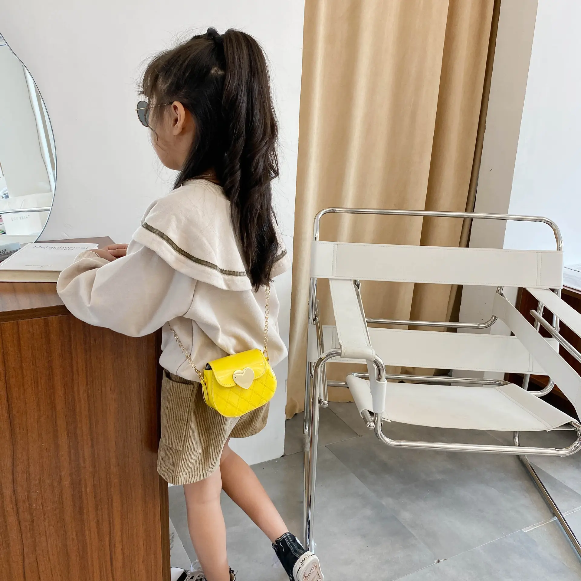 Girl Mini Handbag Cute Stylish Casual Bag Multiple Ways of Carrying Princess Bag for Birthday Mini Crossbody Shoulder Bag Purses