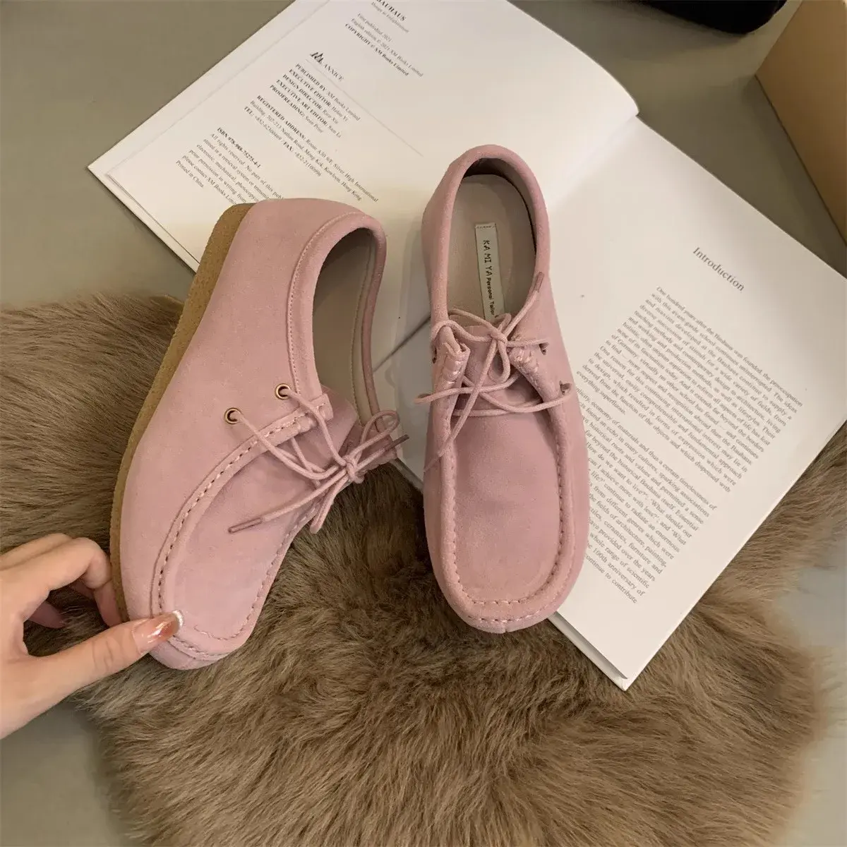 Vintage Style Genuine Leather Flat Shoes Women's Comfortable Casual Shoes Thick Sole Round Head Shoes British Style Short Boots