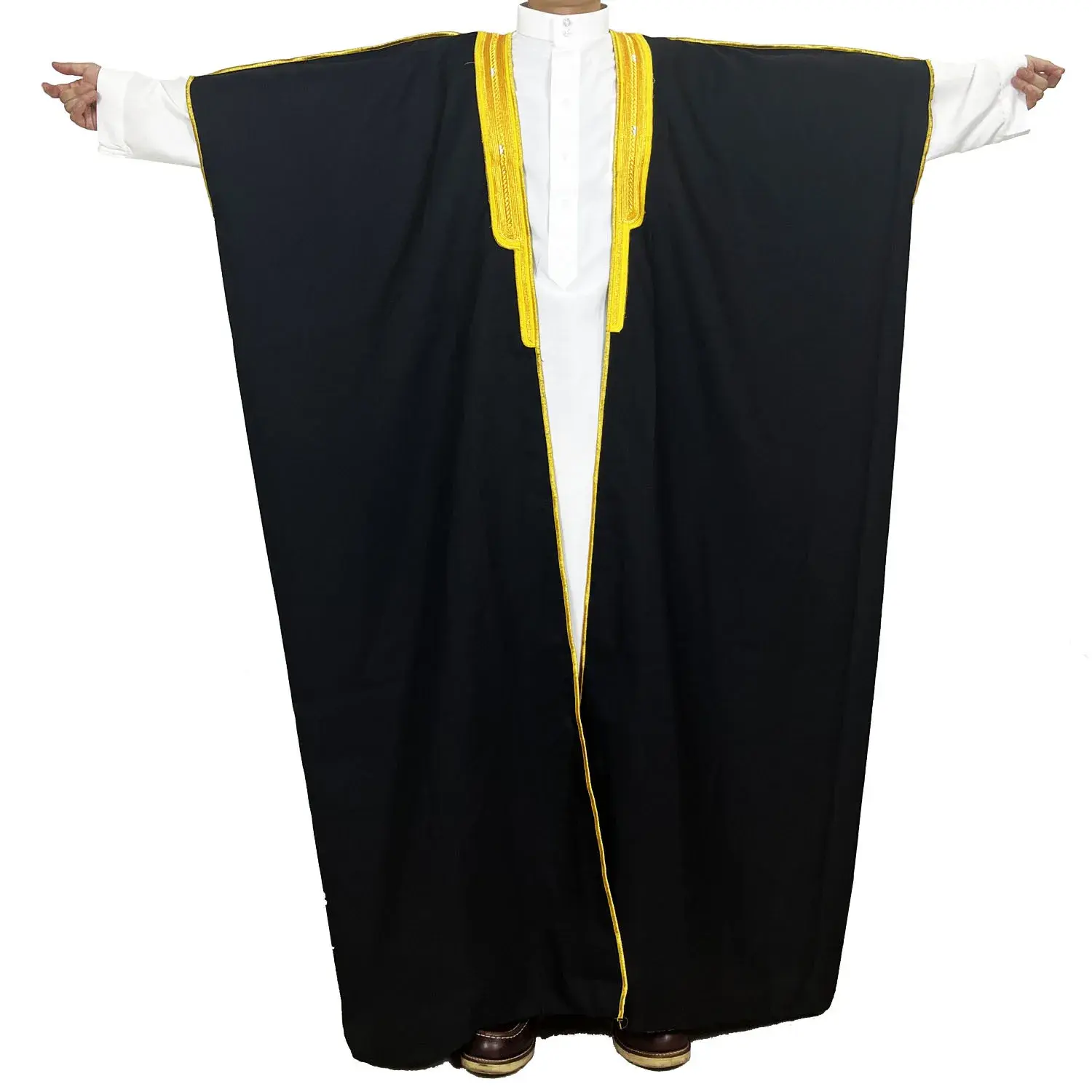 Cross-Border Embroidery Men's Formal Gown Arabic Conservative Long Kaftan Gown Malay-Arab Culture Academic Speech Gown