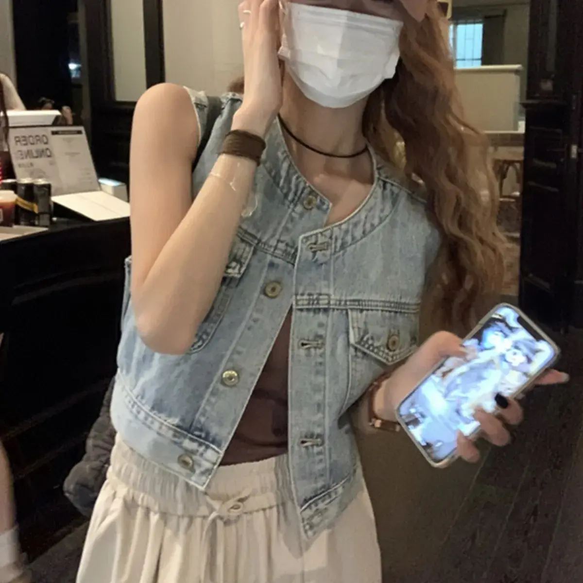 Retro Short Denim Vest Women's Summer 2025 New Loose Sleeveless Shoulder Pad Top Trendy Outerwear Casual Fashion Vest