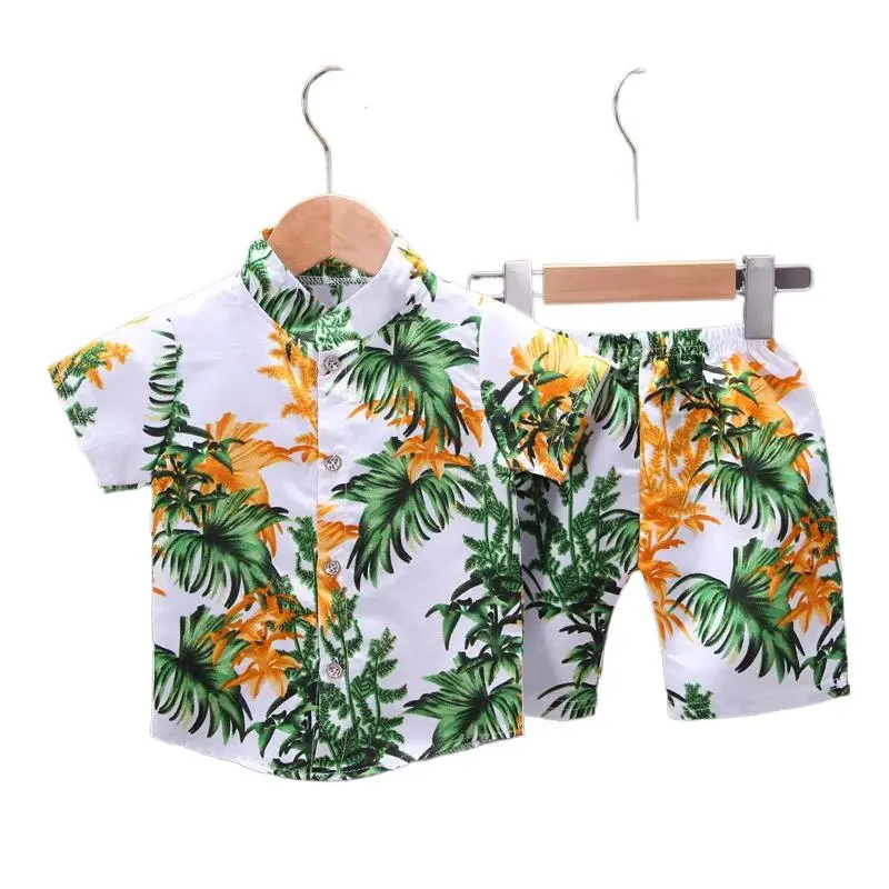 2Pcs Boys' Summer Short Sleeve Shirt and Shorts Set Tropical Leaf Print, Stylish & Comfortable Kids Outfit