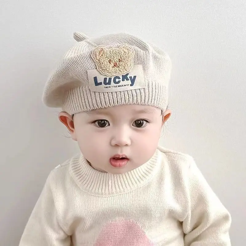 Children's Solid Color Knitted Hat Autumn and Winter Cartoon Yarn Beret Cute and Stylish Girl Cartoon Artist Treasure Hat