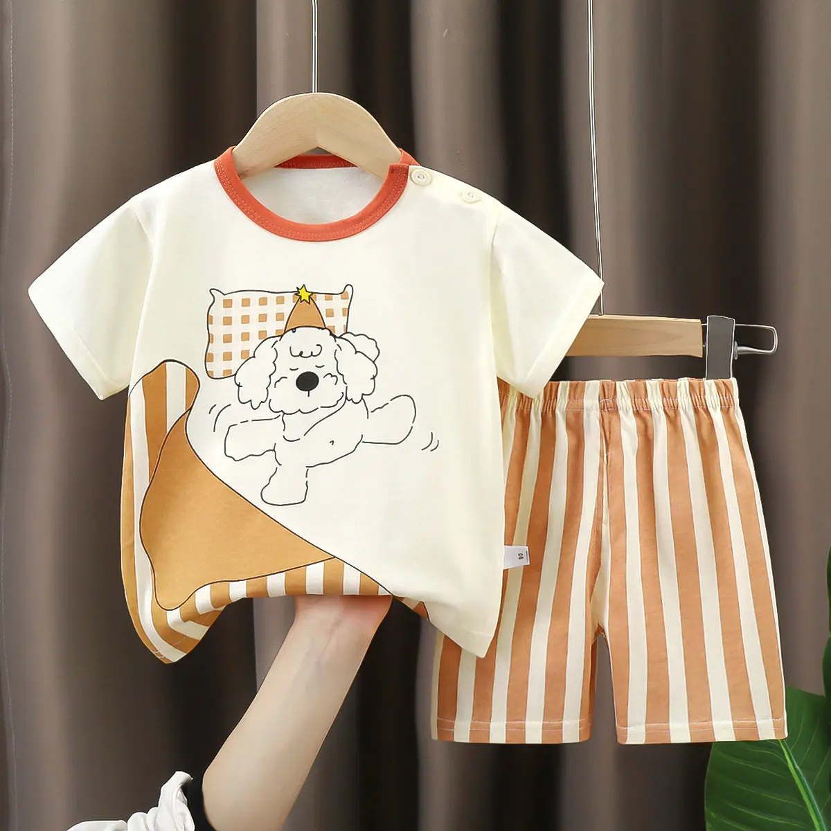 2Pcs Cute Toddler Boy Short Sleeve Outfit Sets Lion, Bear & Cartoon Character Designs Girls Clothing Sets Ideal for Summer