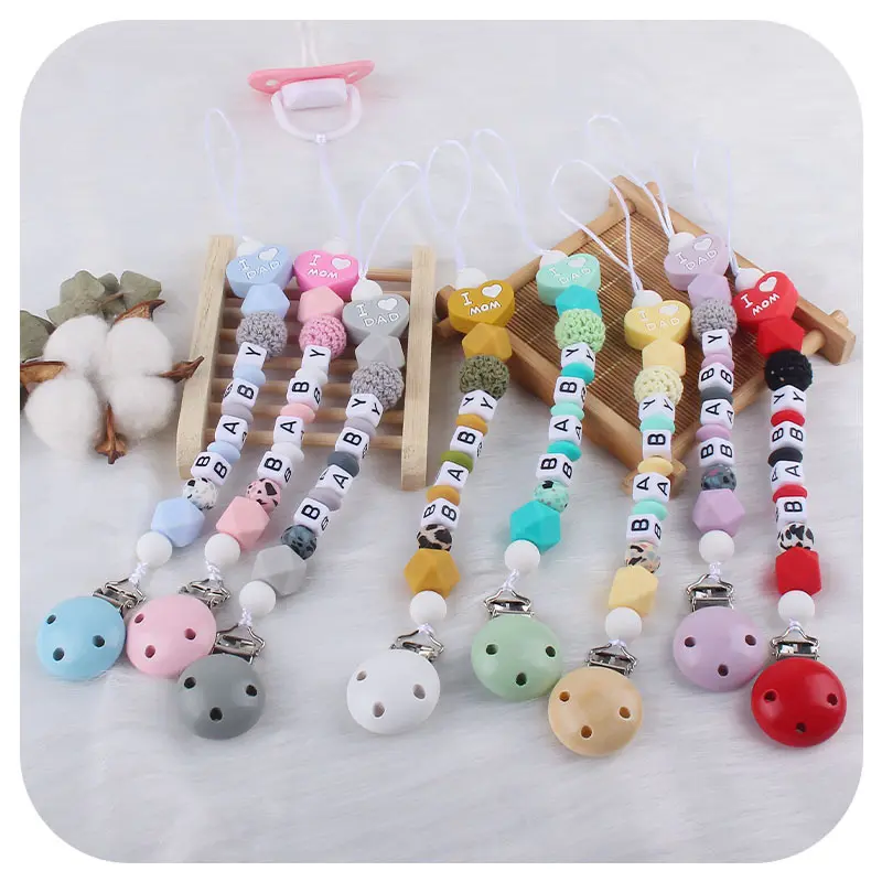 Custom Name Personalize English Letter Dummy Pacifier Clips Holder Baby Silicone heart Pacifier Chain Baby Soother Chew Toy