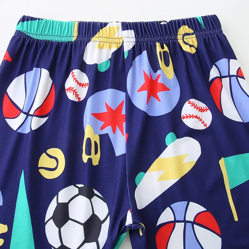 2Pcs Boys' Short Sleeve Sports themed Outfit with Basketball, Soccer Ball and Various Sports Symbols Print 3-8y