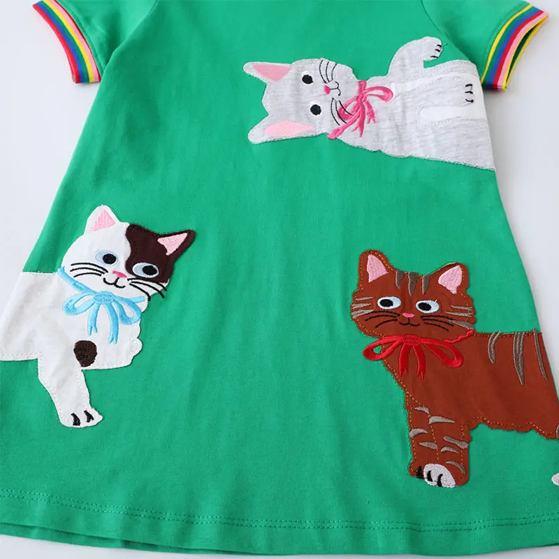 Girls' Green Short Sleeve Dress with Rainbow - trimmed Collar and Sleeves, and Embroidered Cat Designs Suitable for Ages 2-7y