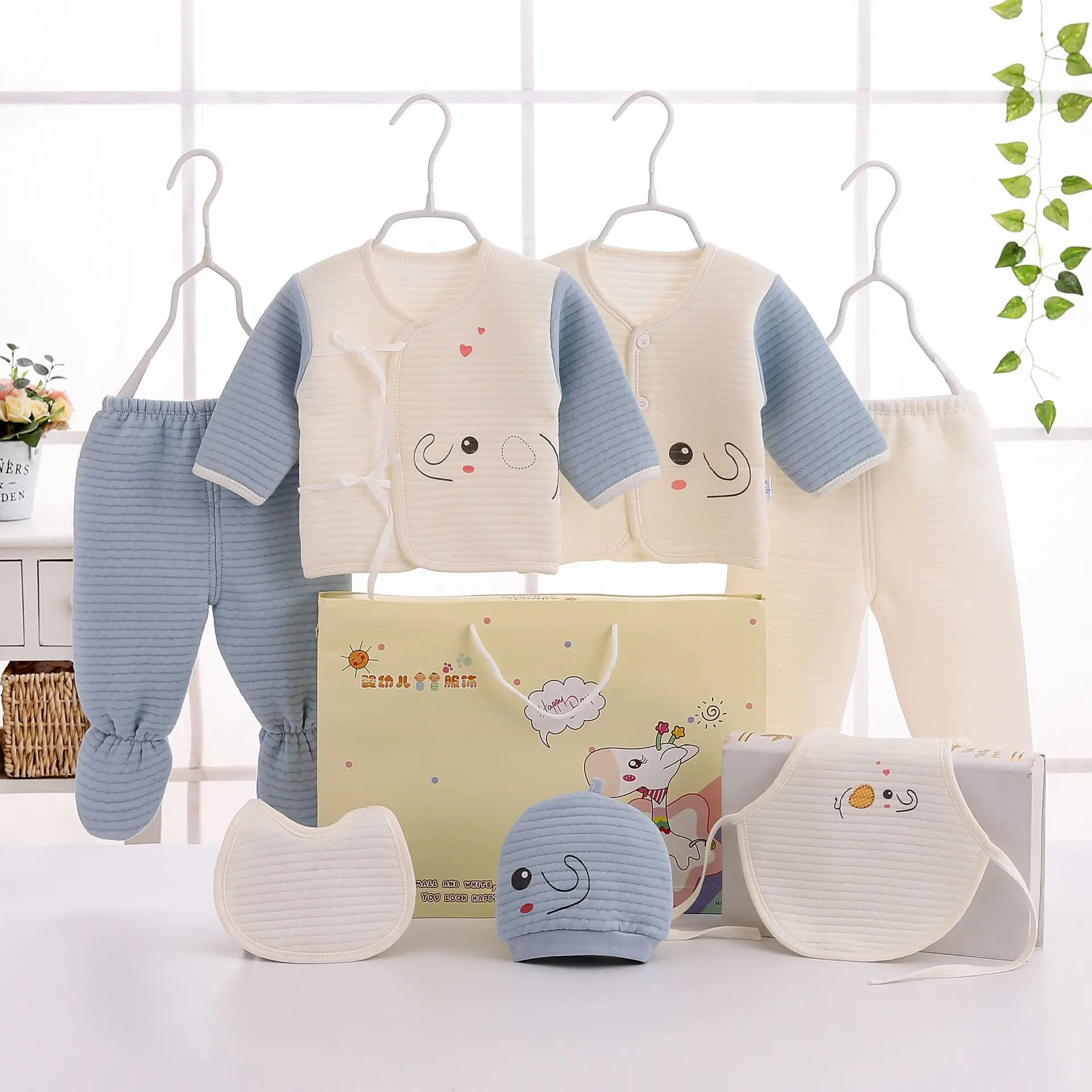 7Pcs Autumn Newborn Stuff Clothes Cartoon Cute Cotton T-shirt+Pants+Hats Baby Boys Girls Clothing Set