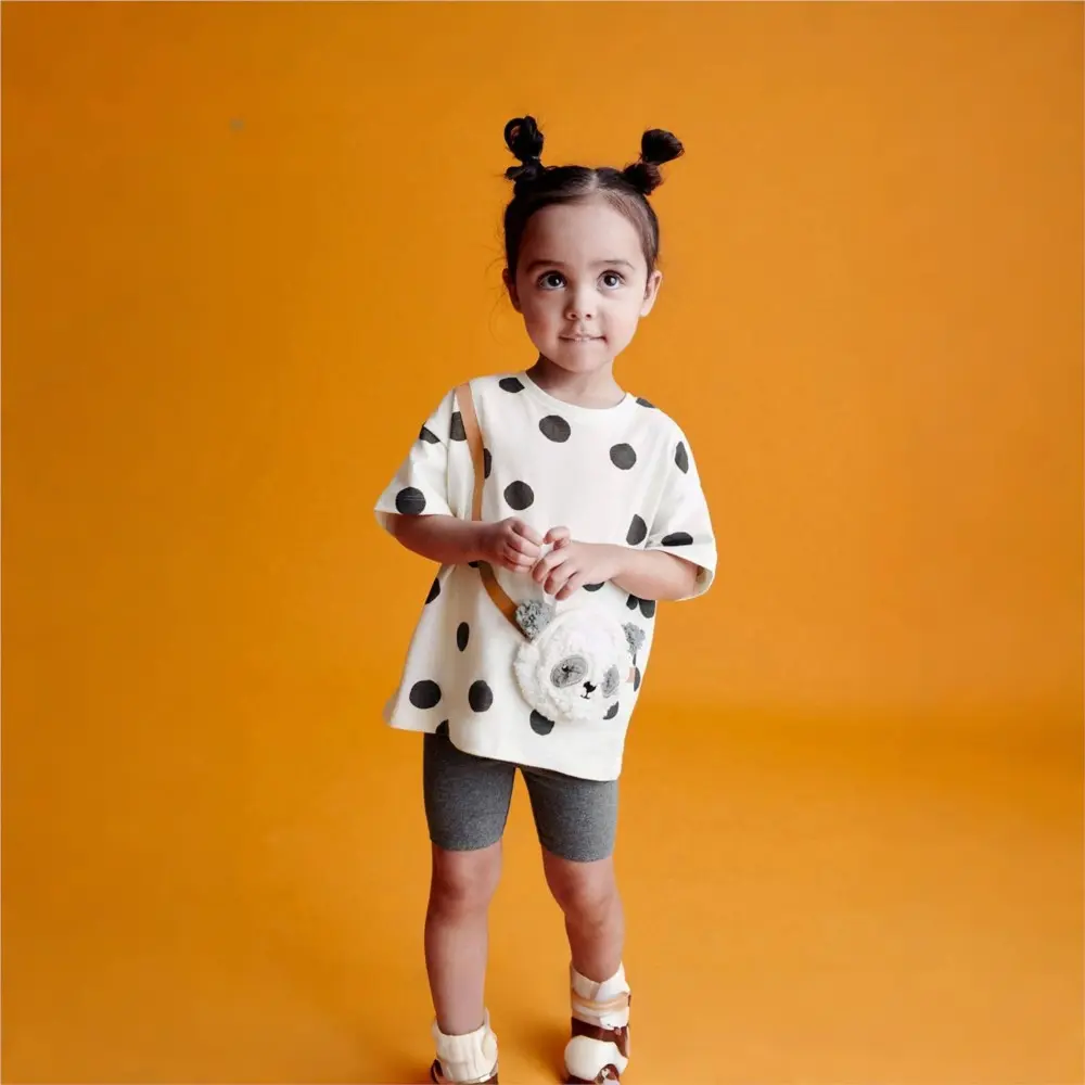Summer Girls Shortsleeve 2PCS Sets New Children Tops+Pant Outfit Kids T-Shirts Suits Bear Sweet Outfits 2-7 Years