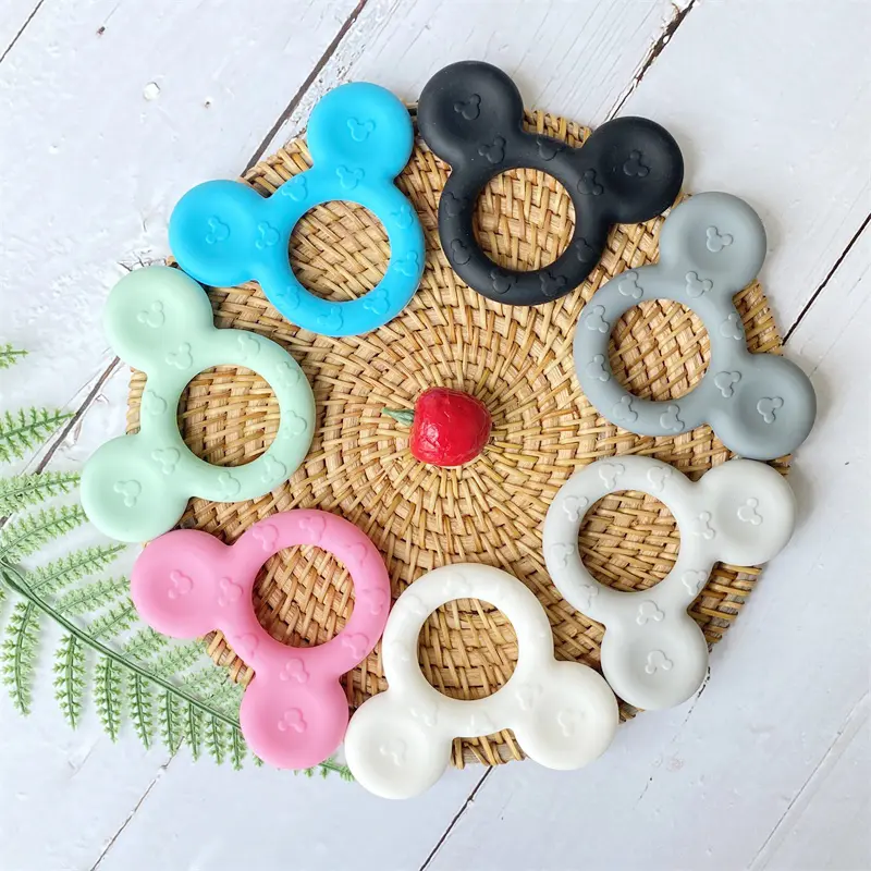 1pcs Mickey silicone Teether Food Grade Cartoon Teether Nursing Gift  DIY Baby Teething Teether Toy Accessories Ring