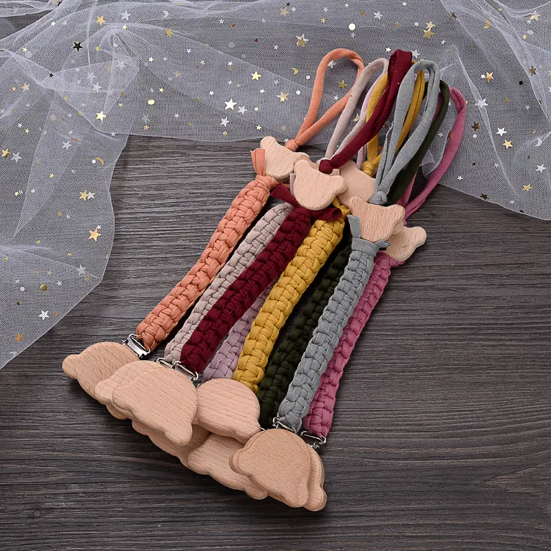 2Pcs Cartoon Animal Shaped Beech wood Pacifier Clip Hand Woven Wooden Chew Dummy Chain Holder Baby Pacifier Chain Holder