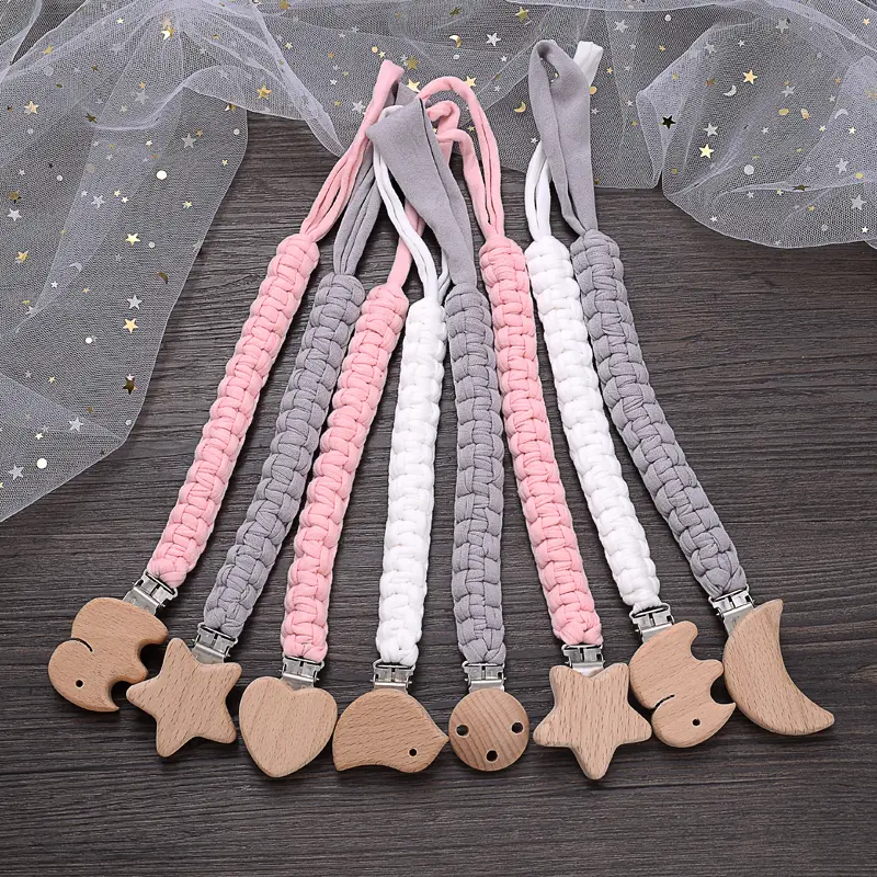 Simple Crochet Cotton Cloth Baby Pacifier Chain Moon Heart Beech Wood Clip For Handmade Baby Nipple Soother Chain Teething Toy