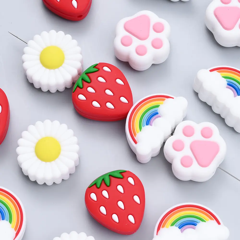 4Pcs Cat Claw Strawberry Rainbow Chrysanthemum Food Grade Silicone Beads DIY Newborn DIY Pacifier Chain Necklace Accessories