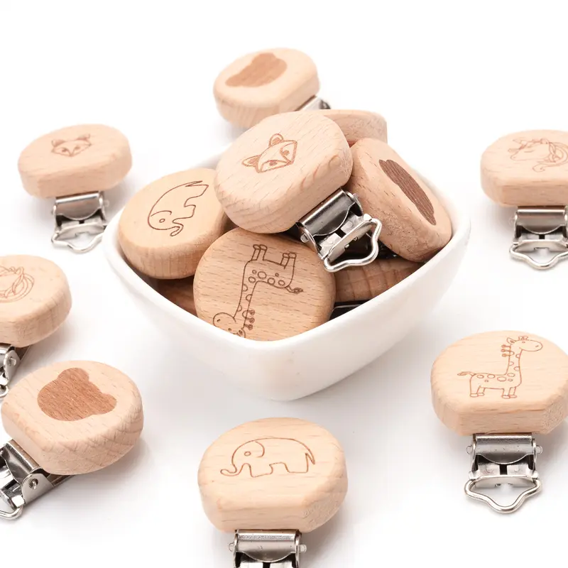 1Pcs 5 Lovely Style Beech Wooden Clip Cartoon Animal Pattern Sucker Pacifier Chain for Baby Teether Dummy Clip Accessories