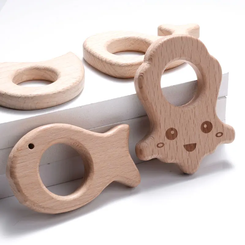 5Pcs/Lot Food Grade Wooden Teether Toys Animal Shape Wood Necklace Pendant for Baby DIY Wooden Teething Chew Toys