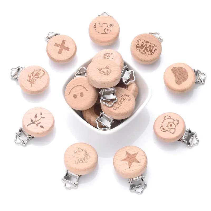 1Pcs 21 Style Baby Beech Pacifier Clips Heart Animal Rainbow Pattern Wooden Metal Clips for Nipple Holder Dummy Clip Soother