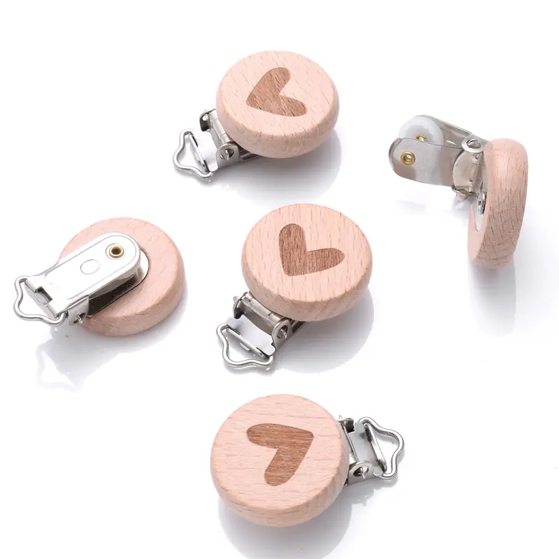 1Pcs 21 Style Baby Beech Pacifier Clips Heart Animal Rainbow Pattern Wooden Metal Clips for Nipple Holder Dummy Clip Soother