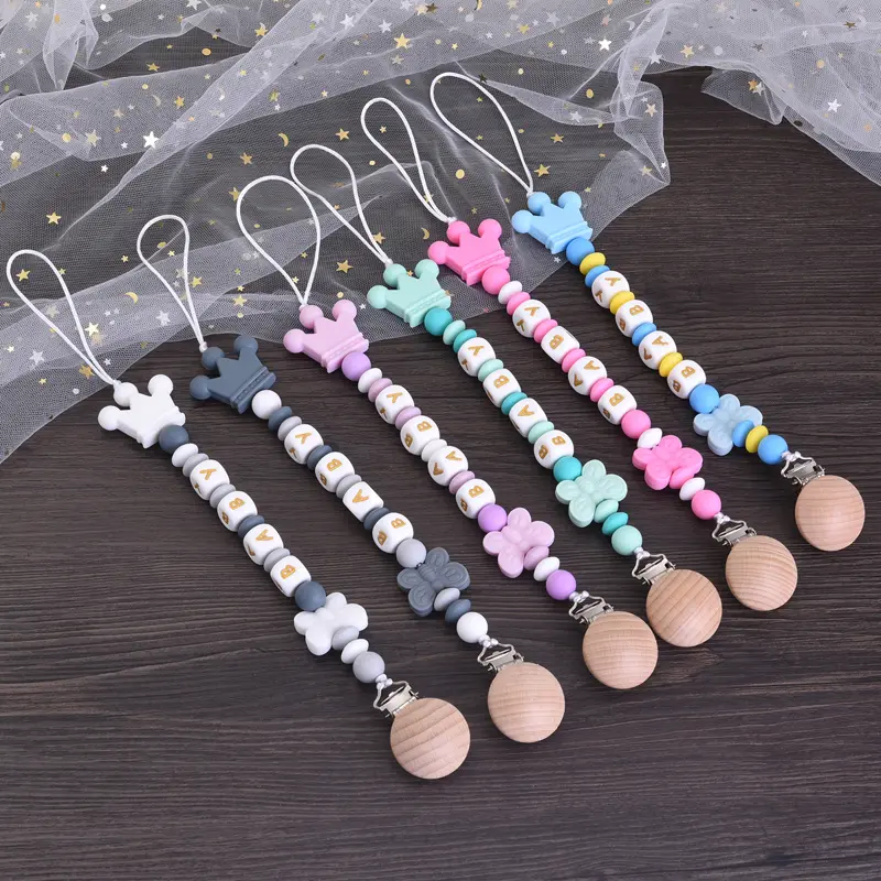 Round Wood Baby Dummy Holder Clip Crown Butterfly Silicone Beaded Teether Custom English Letter Name Pacifier Chain Nursing Toy