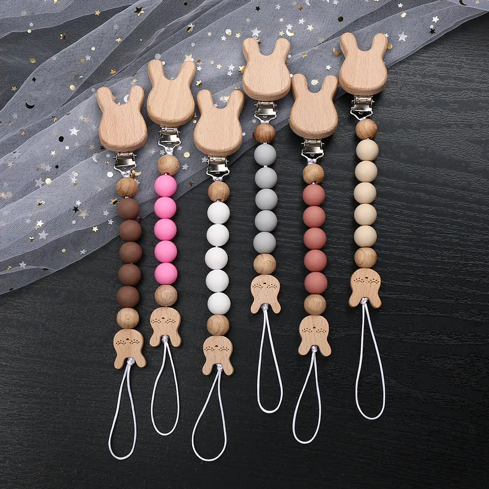 Cartoon Animal Beech Wooden Pacifier Baby Pacifier Clip Nipple Holder Dummy Holder Pacifier Clip for Baby Newborn Toys Accessory
