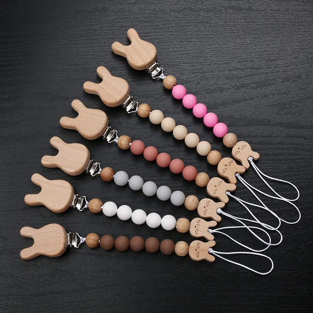 Cartoon Animal Beech Wooden Pacifier Baby Pacifier Clip Nipple Holder Dummy Holder Pacifier Clip for Baby Newborn Toys Accessory