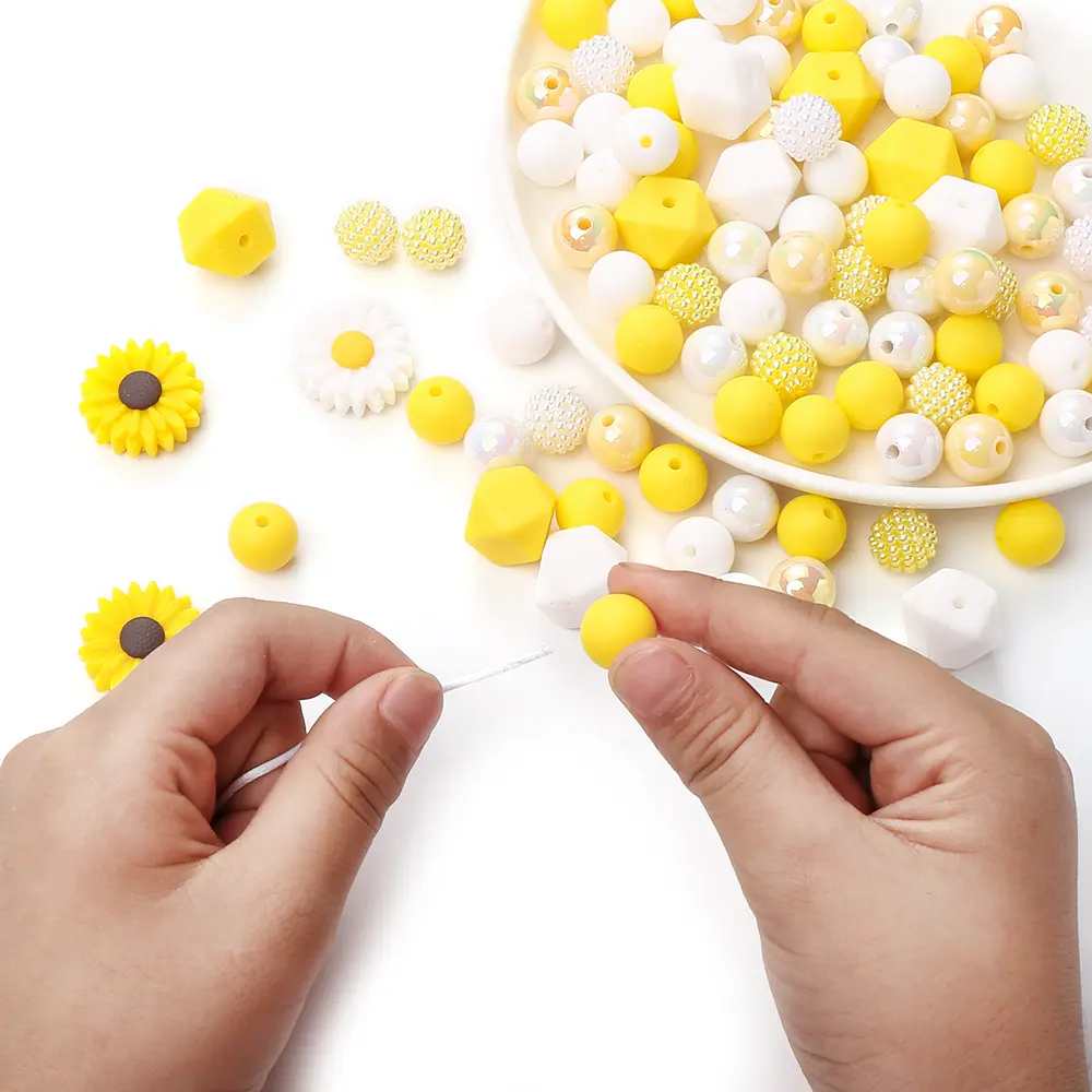 70Pcs Silicone Baby Teething Bead Set Daisy Hexagonal Shape Beads Food Grade for Newborn Diy Pacifier Chain Necklace Accessories