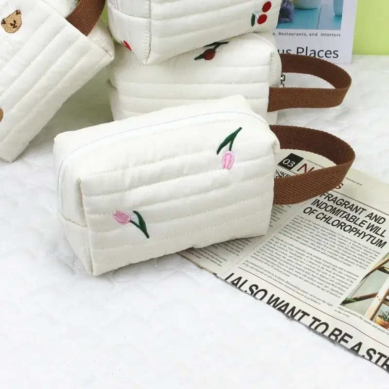 Cute Bear Portable Diaper Pods Reusable Fashion Prints Wet/Dry Cloth Wet Bag Mommy Storage Travel Bag Baby Stroller Bag