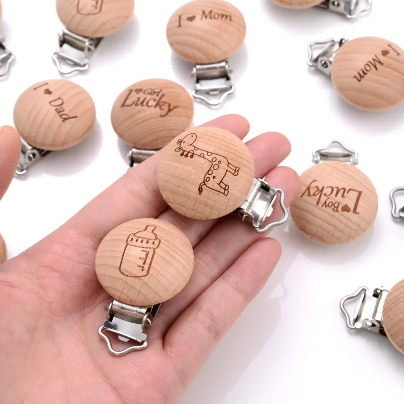 5Pcs Beech Pacifier Clip 30mm Wooden Animal Letter Pattern Pacifier Metal Clips Holder Pacifier Wooden Baby Teether Accessories