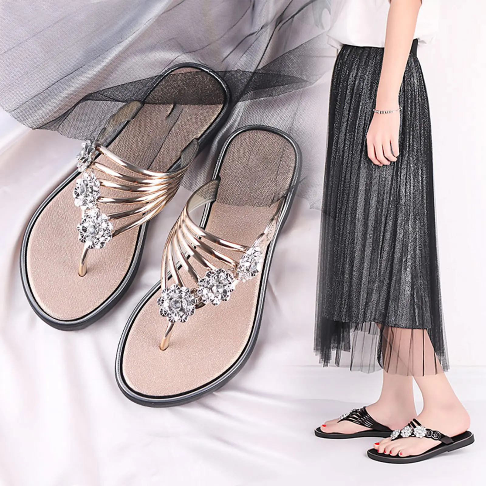 Flip Flops Women's Summer Outer Wear Clip On Flat Bottom Sandals Fashionable Casual Beach Seaside Slippers PVC Material
