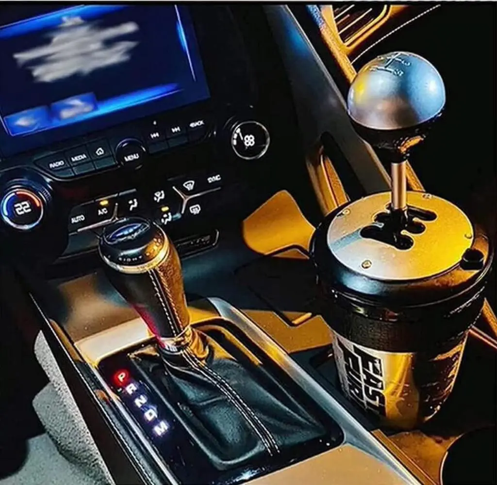650ml Fast and Furious 9 Creative Gearshift Cup with Straw and Lid Rocker Shift Style Water Cup, Portable Gear Lever Cup