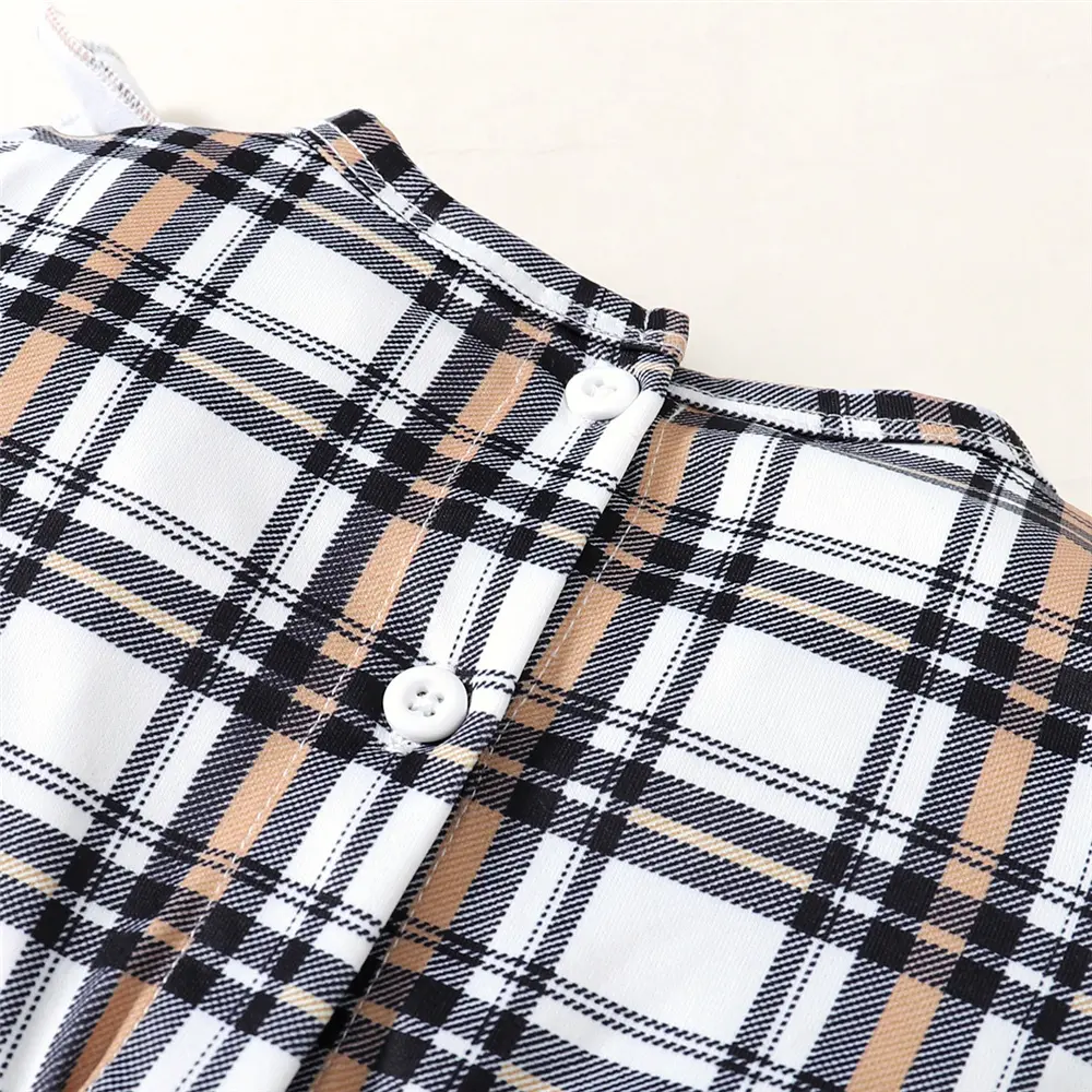 Baby Girl  Round neck Bow Plaid Fashionable Bodysuit+Hat 0-18 Months Cute Baby Spring And autumn Jumpsuit Baby Crawling Suit