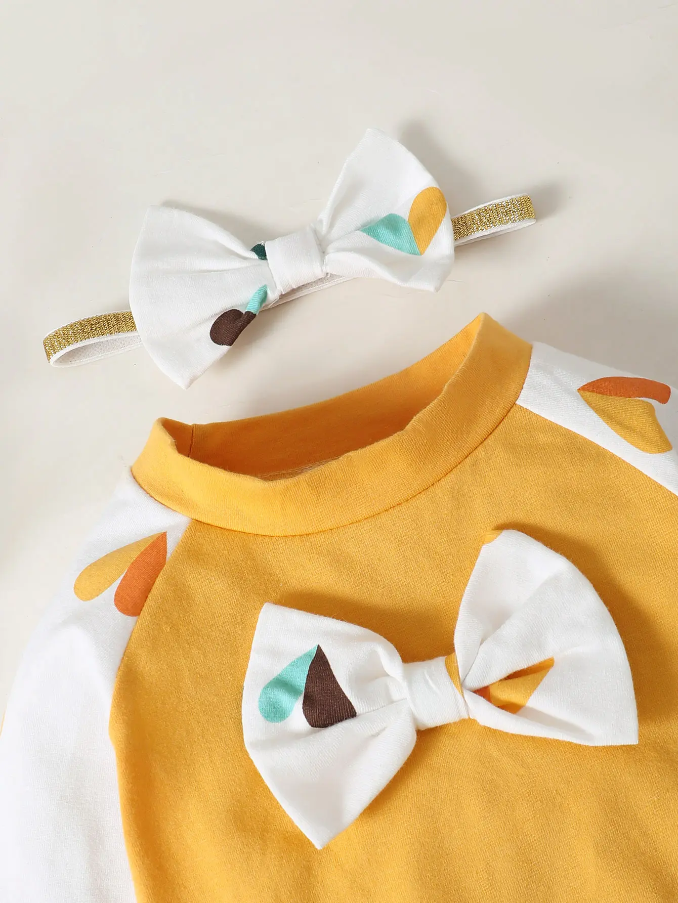 3pc/Set Baby Girl Round neck Bow Color blocked Long Sleeve+Love Printed Pants+ Bow Headband 0-12 Months Cute Baby Autumn Set