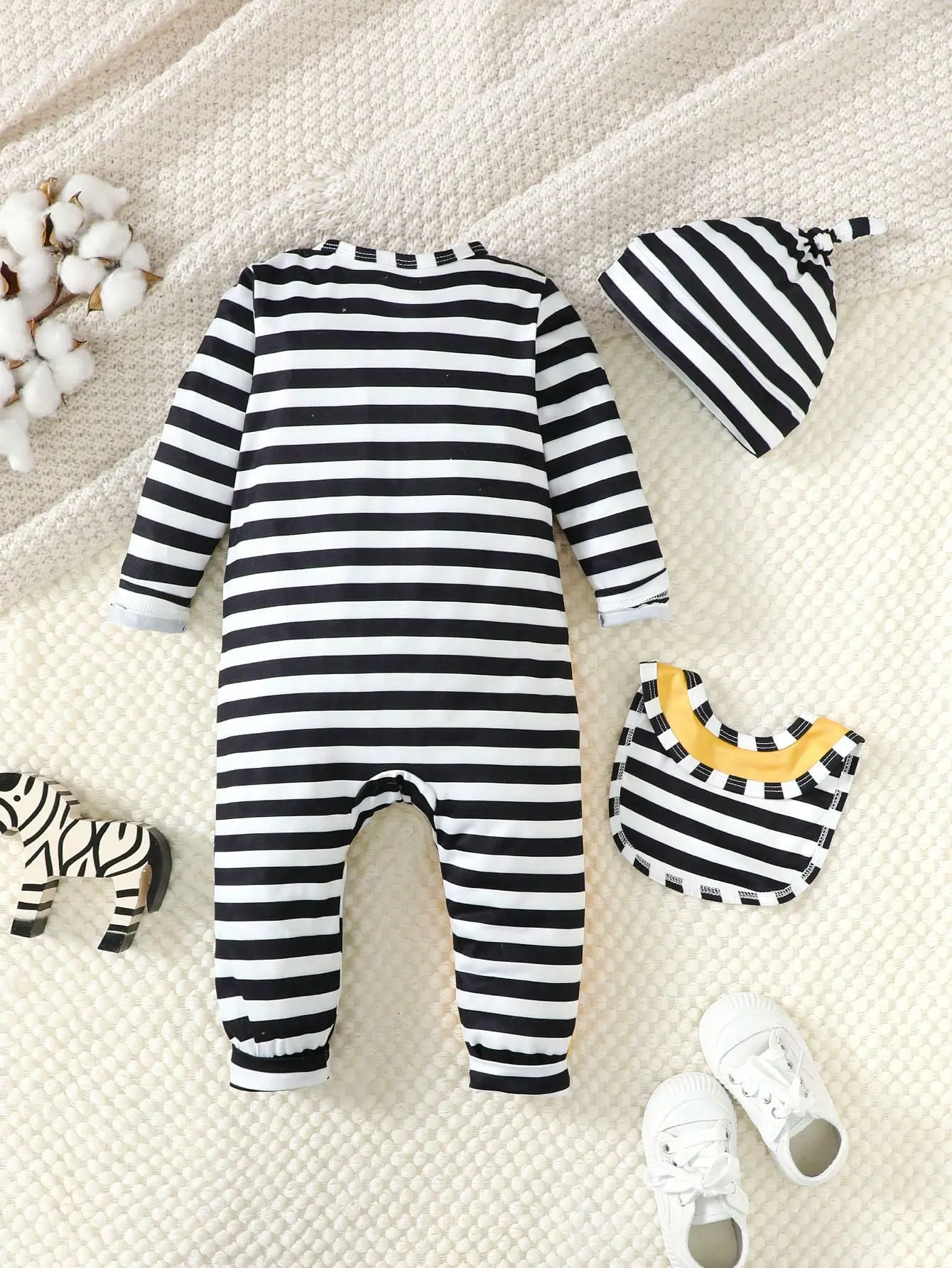 3Pcs  Newborn Baby Boy Striped Zebra Bodysuit+Hat+Drool towel Baby Set fit 0-18 Months Cute  Babies Autumn Bodysuit