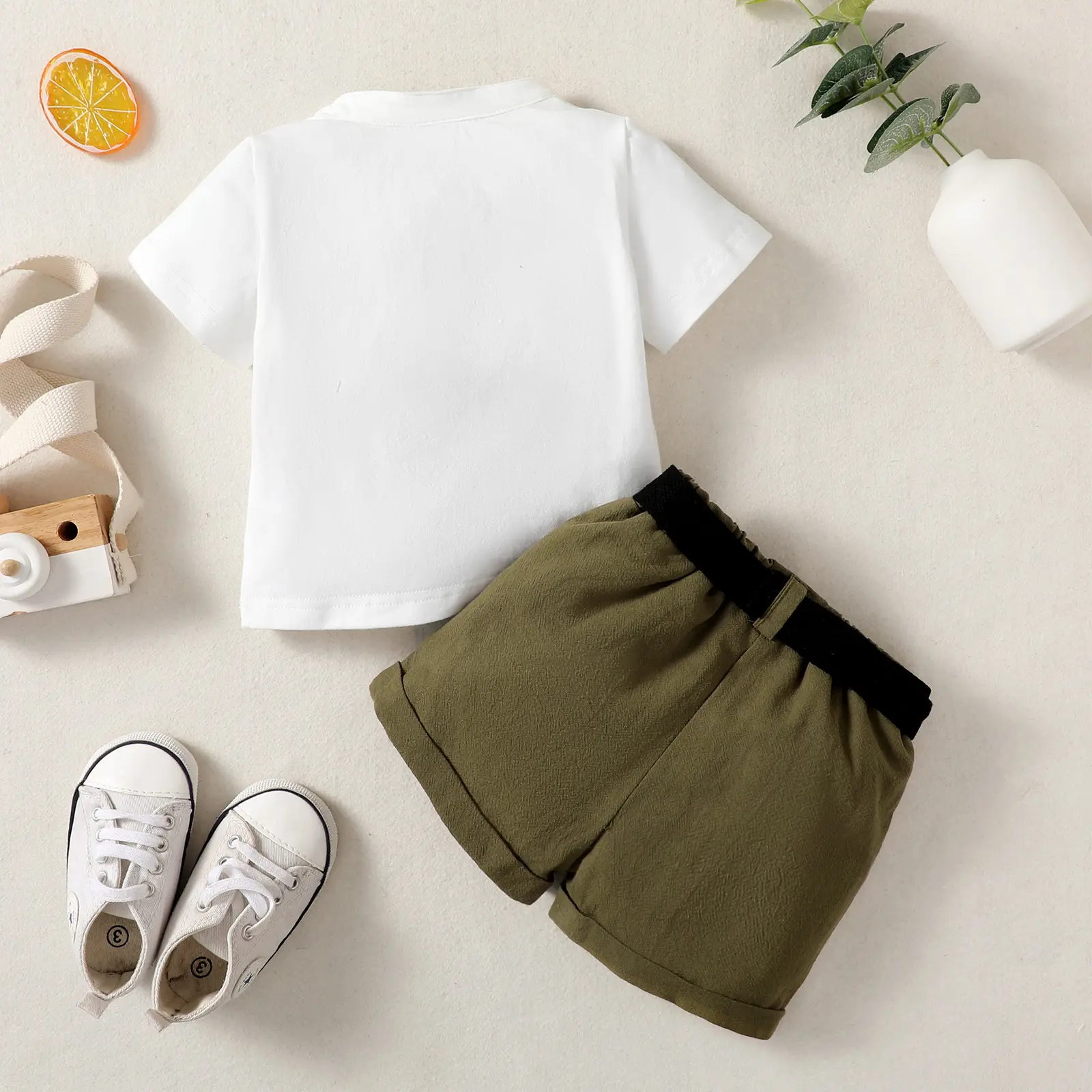 Baby boy Casual Set solid Color Top+Military green short sleeved Two-piece Set suitable for Toddlers aged 0-24 Months Summer Set