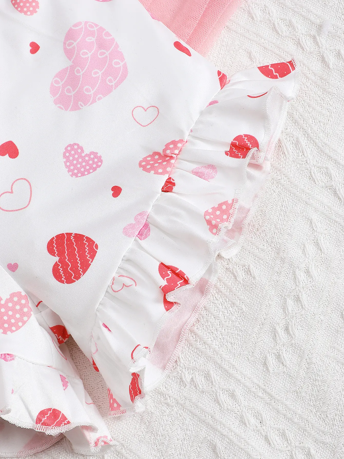 Summer Girls' Set Camisole Bow Top Heart-shaped Printed Shorts Two-piece Set 4-7 Year Girls' Fashion Set Children's clothing