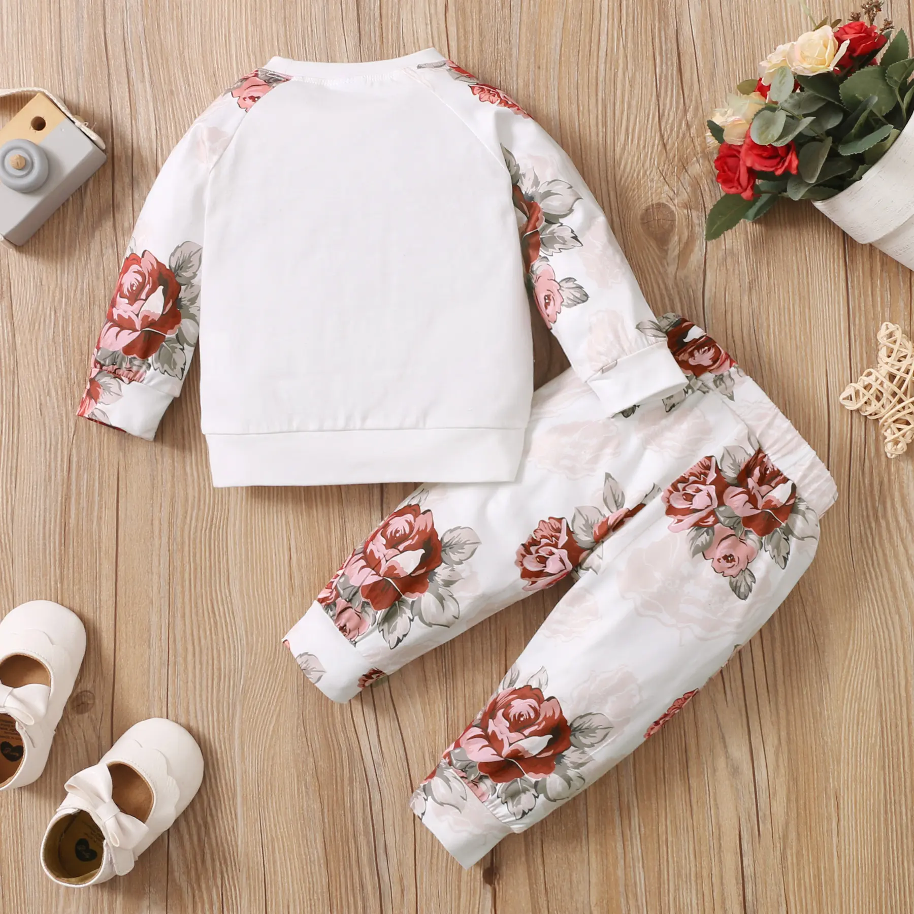 Cute Baby Girl Round Neck Rose Print Top+Pants two-piece Set for Girls Fashionable Autumn Set Suitable forToddlers Aged 0-2Years