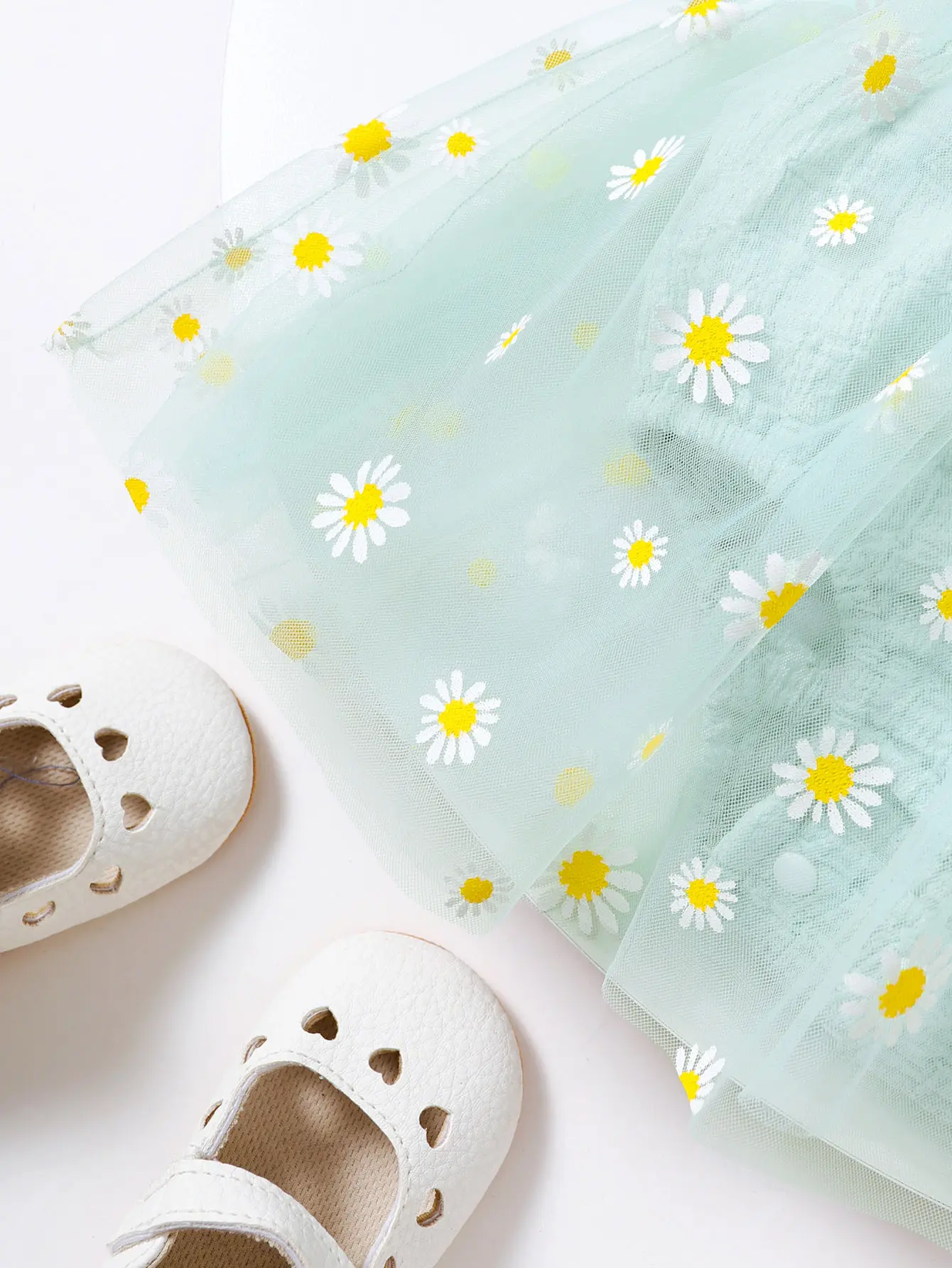 Toddler Children's Lace Up Bow Small Daisy Chiffon Bodysuit Suitable for Cute Baby Girls From 3 to 24 Months Summer Fashion Clot