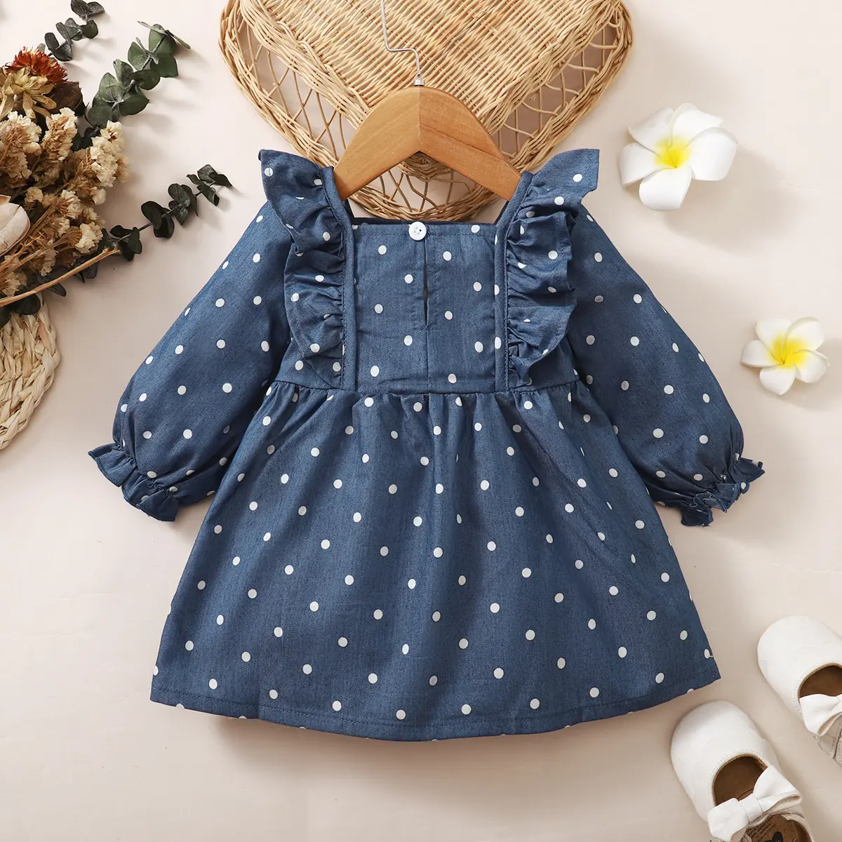 Baby girl Long sleeved Dress Blue Ruffled Edges Polka Dots Fashionable Casual Dress Suitable for Toddler Baby Girl 0-24 Months