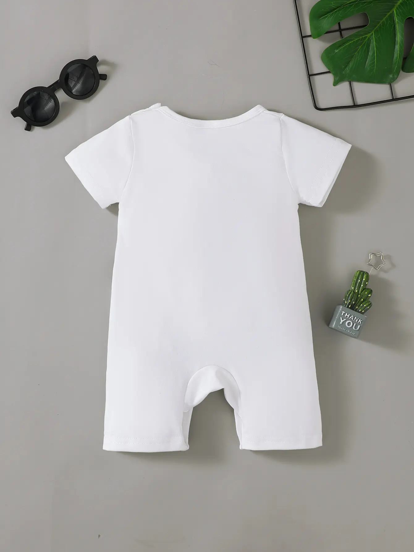 Newborn Male baby Summer Jumpsuit Superman Capybara Pattern Short sleeved Jumpsuit Suitable for Male Babies aged 0-18 Months