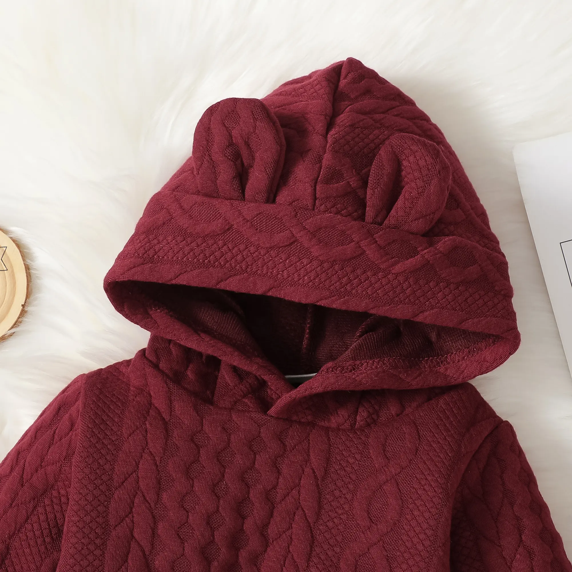 0-2 Year old Cute Baby Girl Set Solid Color Twisted Strip Hooded Long Sleeved PantsTwo-piece Set Baby Girl autumn and Winter Set