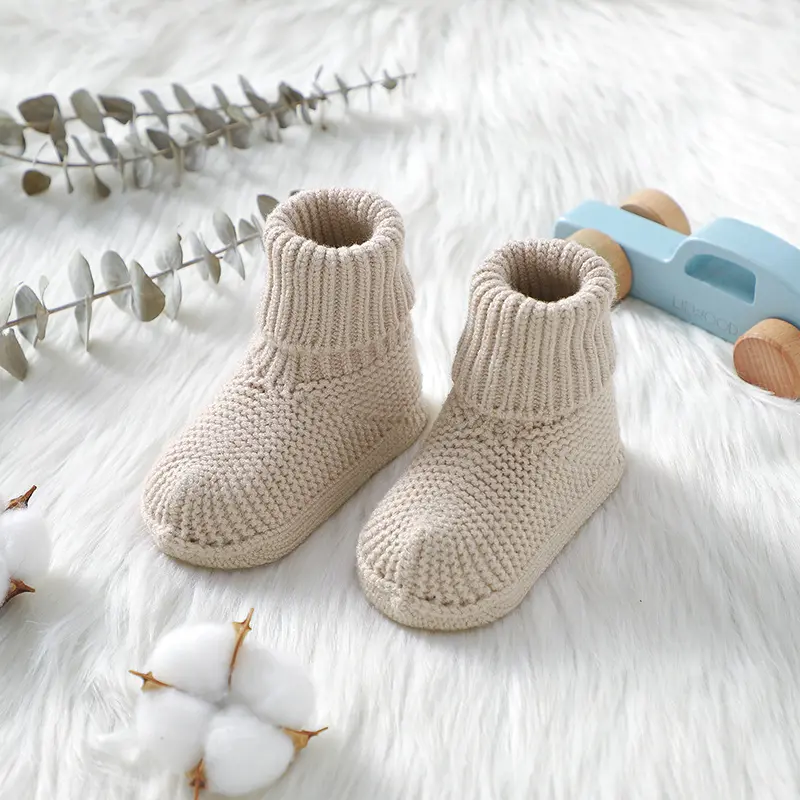 Newborn Baby First Walkers Winter Solid Red Green High-Top Soft Soled Infant Kid Boys & Girls Christmas Footwear Shoes Anti-Slip