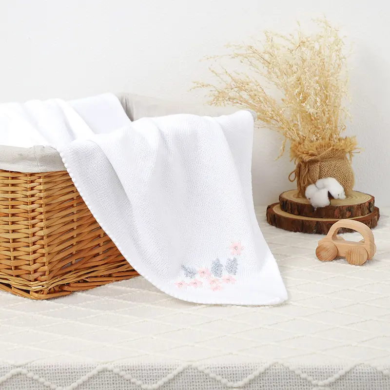 Super Soft Lightweight Baby Knitted Blankets Solid Color Newborn Boys Girls Stroller Nursery Travel Crib 90*70cm Infant Cellular