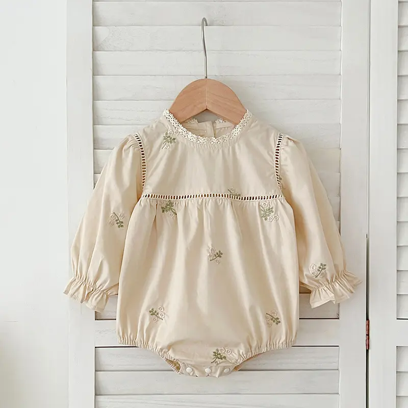Autumn Children Clothes Embroider New Newborn Baby Girls Bodysuits Long Sleeved Cotton Lace Stitching Infant Baby Girls Jumpsuit