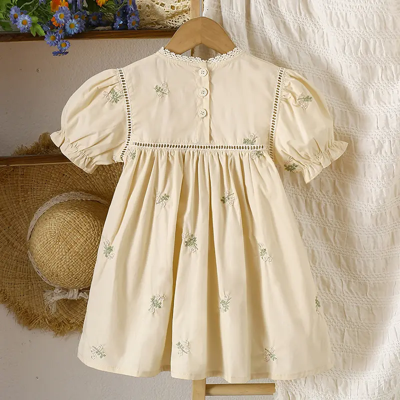 Summer New Girl's Dress Cute Bubble Sleeves Embroidered Cotton Skirt Comfortable Children's Clothing Suitable for 1-6 Years Old