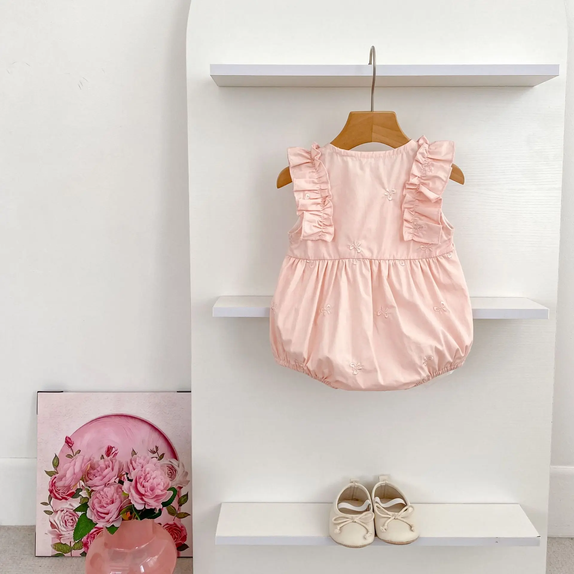 Baby Clothes Summer Cute Embroidery Floral Infant Girl Sleeveless Bodysuits Cotton Toddler Bow One Pieces Newborn Girl Clothes