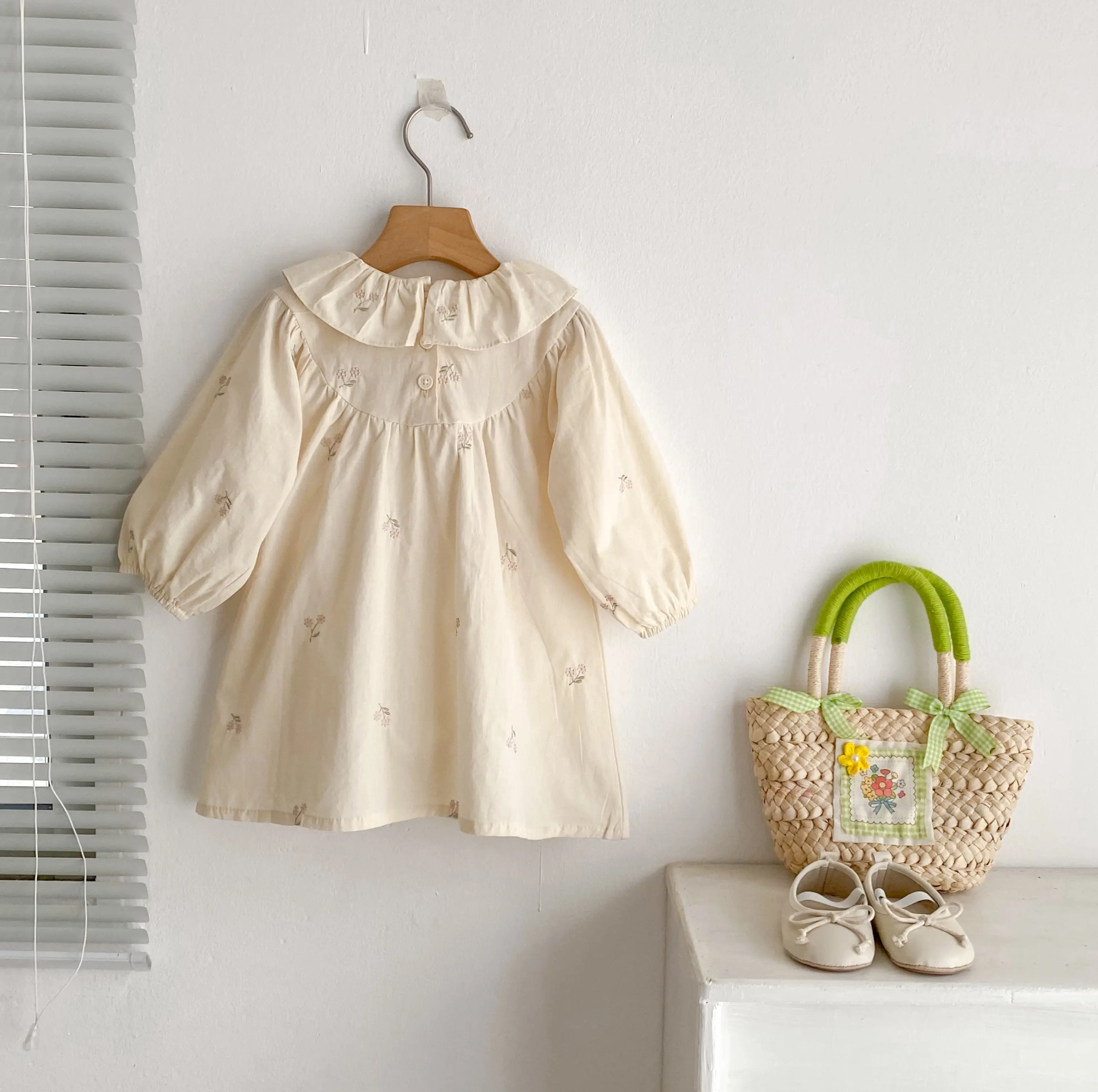 1-6Yrs Girls' Dress Floral Embroidery Lace Girls' Cotton Dress Autumn New Flower Long Sleeved Sweet Children's Princess Dress