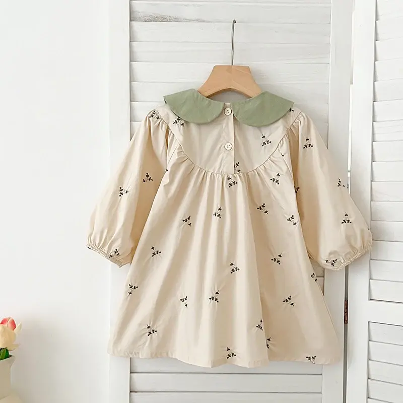 Baby Girl Dress Autumn Embroidered Flowers Patchwork Dress Spring Turn-down Collar Retro Princess Dresses Infant Clothes Korean
