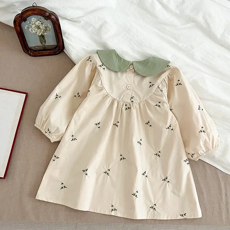 Baby Girl Dress Autumn Embroidered Flowers Patchwork Dress Spring Turn-down Collar Retro Princess Dresses Infant Clothes Korean