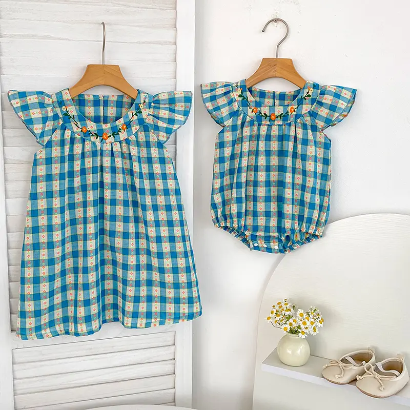 New Summer Sister Match Outfits blue Grid Embroidery Princess Dress Sister Baby Girls Clothes Floral Romper Flying Sleeves Dress