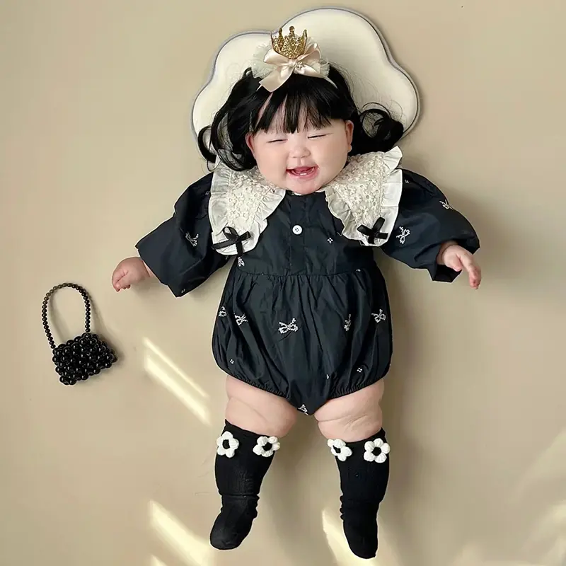 Autumn Baby Clothes Sweet Embroidered Bow Girls Bodysuit Newborn Lace Peter Pan Collar Princess Clothing Toddler Baby Romper